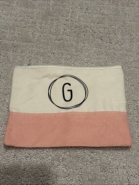 G Zippered Pouch